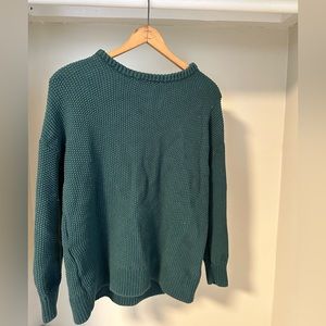green old navy long sleeve